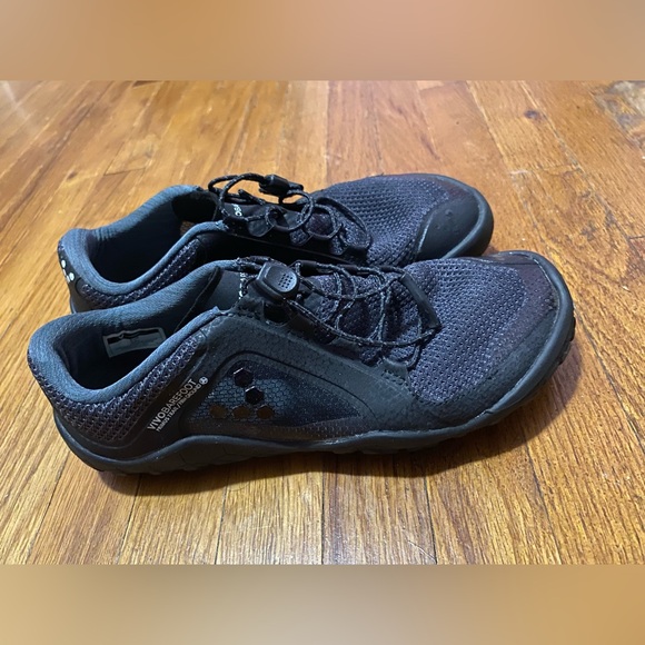 Vivobarefoot Trail FG Women’s Shoes | Size US 5 / EU 36 | Charcoal | LIKE NEW - Picture 2 of 6